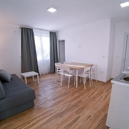 Appartamento Milutinn-jabuka *