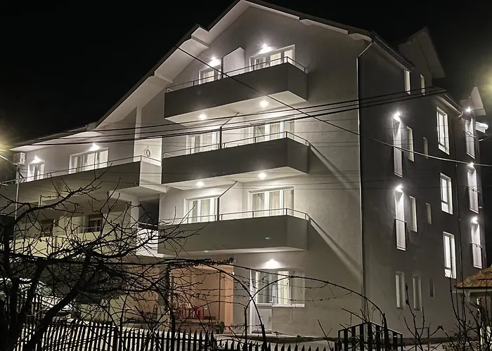 Milutinn-jabuka 아파트 소코 반자