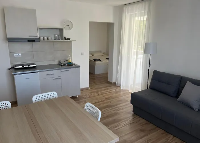 Milutinn-jabuka 아파트